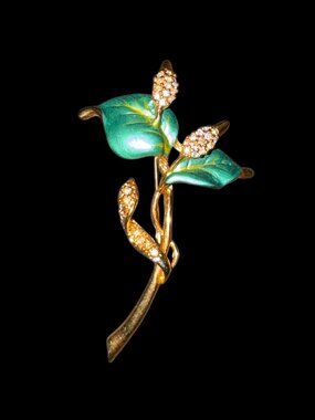 Vintage Gold tone Green Enamel Leaf Floral Brooch Clear Rhinestone Accents